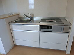 アロッジオ 202 2階1LDKのリビング/ダイニング