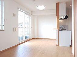 アルモニーＭ 202 2階1LDKのリビング/ダイニング