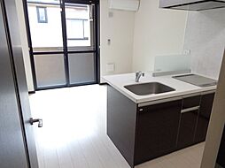 大鈴樹II（オオベルジュ） 105 1階1LDKのリビング/ダイニング