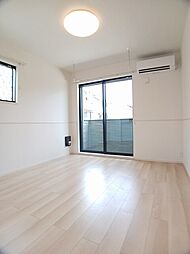 フローラル 102 1階2LDKのリビング/ダイニング