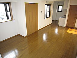 タウンパークＳ 5階1LDKのリビング/ダイニング