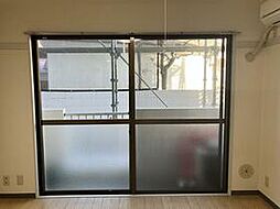 東京メトロ丸ノ内線 中野富士見町駅 徒歩5分の賃貸マンション 1階ワンルームのリビング/ダイニング