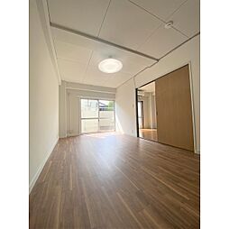 豊栄平町マンション 103 1階3SDKのリビング/ダイニング