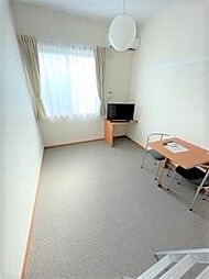 レオパレスＴＡＫＡβ 207 2階1Kのリビング/ダイニング