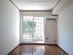 JR武蔵野線 吉川駅 バス6分 幼稚園前下車 徒歩5分の賃貸アパート 1階2DKのリビング/ダイニング