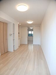 ムーミン村 103 1階1LDKのリビング/ダイニング