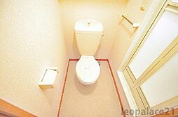 レオパレス彩 102 1階1Kのリビング/ダイニング