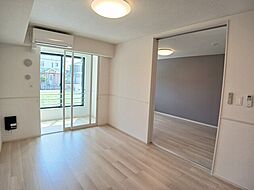 ヒカルサ東松山 102 1階1LDKのリビング/ダイニング