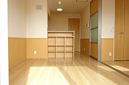 ラ・トゥール　二番館 201 2階1LDKのリビング/ダイニング