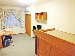 レオパレス平作 201 2階1Kのリビング/ダイニング