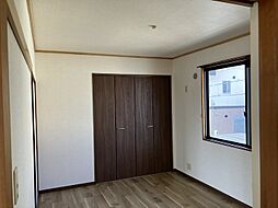 グレースハイム 205 2階2DKのリビング/ダイニング