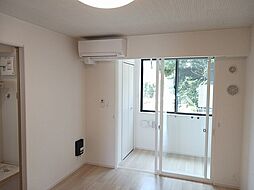 ＳＷＥＥＴ　ＨＯＭＥ 102 1階1Kのリビング/ダイニング