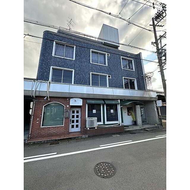 6 / 15