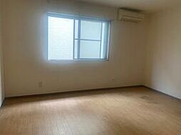 ドエル西 102 1階ワンルームの室内