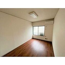 美しの森ハウスＡ棟 210 2階ワンルームのリビング/ダイニング