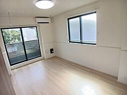 フォンテーヌ春日 206 2階1LDKのリビング/ダイニング