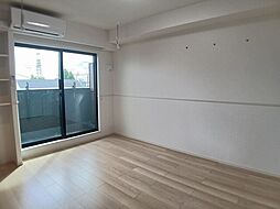 JR武蔵野線 東浦和駅 バス11分 西ヶ原下車 徒歩3分の賃貸アパート 3階1Kのリビング/ダイニング