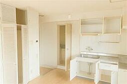 京急本線 黄金町駅 徒歩1分の賃貸マンション 4階ワンルームのリビング/ダイニング