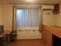 レオパレスサンロード 107 1階1Kのリビング/ダイニング