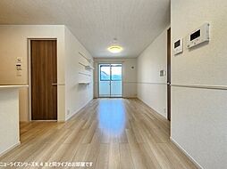 ソラーナ　Ｂ 103 1階1LDKのリビング/ダイニング