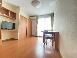 レオパレスＷｉｎｇＶａｌｌｅｙ 107 1階1Kのリビング/ダイニング