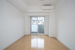 都営新宿線 新宿三丁目駅 徒歩6分の賃貸マンション 9階1Kのリビング/ダイニング