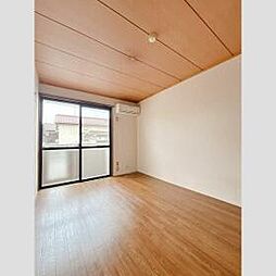 サイレントドミール 107 1階1Kのリビング/ダイニング