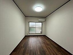 サンスュプリームI 208 2階ワンルームのリビング/ダイニング