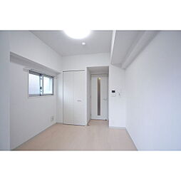 エステムプラザ大手前エヴァース 5階1Kのリビング/ダイニング