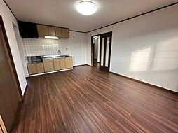 マーベラス栄和B棟 101 1階3LDKのリビング/ダイニング