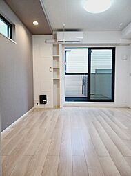 グリーナブル若葉II 201 2階1Kのリビング/ダイニング