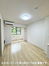 ソレイユ 102 1階1Kのリビング/ダイニング