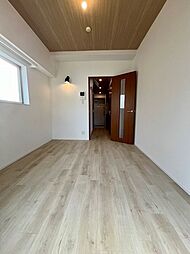 東京メトロ千代田線 新御茶ノ水駅 徒歩3分の賃貸マンション 8階1Kのリビング/ダイニング