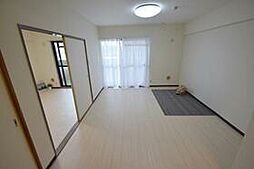 シェリール北原台 403 4階3LDKのリビング/ダイニング