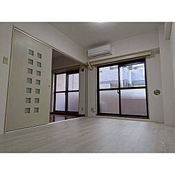 ウィンベルデュエット梅島第四 402 4階1DKのリビング/ダイニング