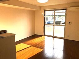 近鉄名古屋線 伊勢朝日駅 徒歩5分の賃貸アパート 1階1LDKのリビング/ダイニング