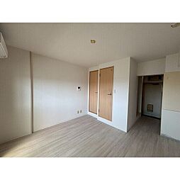 名古屋市営桜通線 鶴里駅 徒歩11分の賃貸マンション 4階ワンルームのリビング/ダイニング