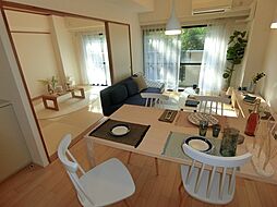 JR京浜東北・根岸線 鶴見駅 バス7分 三ツ池道下車 徒歩7分の賃貸マンション 6階3LDKのリビング/ダイニング