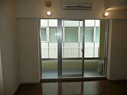 パークフロント西新宿 0604 6階ワンルームのリビング/ダイニング