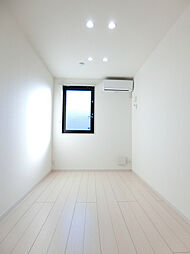 リブリ・Oasis 203 2階ワンルームのリビング/ダイニング