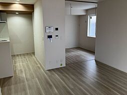 めぞん西田中 1階2LDKのリビング/ダイニング