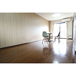 プルニエハイツ 203 2階1LDKのリビング/ダイニング