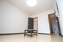 レオネクストプランドール 104 1階1Kのリビング/ダイニング