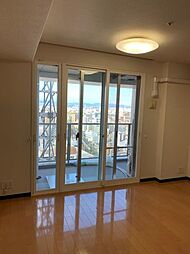 ＴＨＥ　ＵＭＥＤＡ　ＴＯＷＥＲ（ザ・梅田タワー） 22階2LDKのリビング/ダイニング