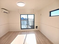 スロノス 201 2階1LDKのリビング/ダイニング