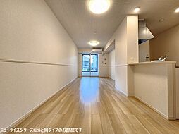 グランシャリオ富岡　壱番館 104 1階1LDKのリビング/ダイニング