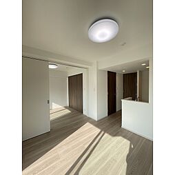 JR京浜東北・根岸線 大森駅 徒歩10分の賃貸マンション 8階1SLDKのリビング/ダイニング