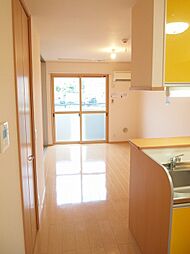 メゾンルミエール 202 2階1LDKのリビング/ダイニング