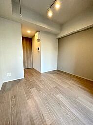 京急本線 新馬場駅 徒歩3分の賃貸マンション 9階1Kのリビング/ダイニング