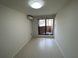 江ノ島電鉄 江ノ島駅 徒歩4分の賃貸アパート 3階1Kのリビング/ダイニング